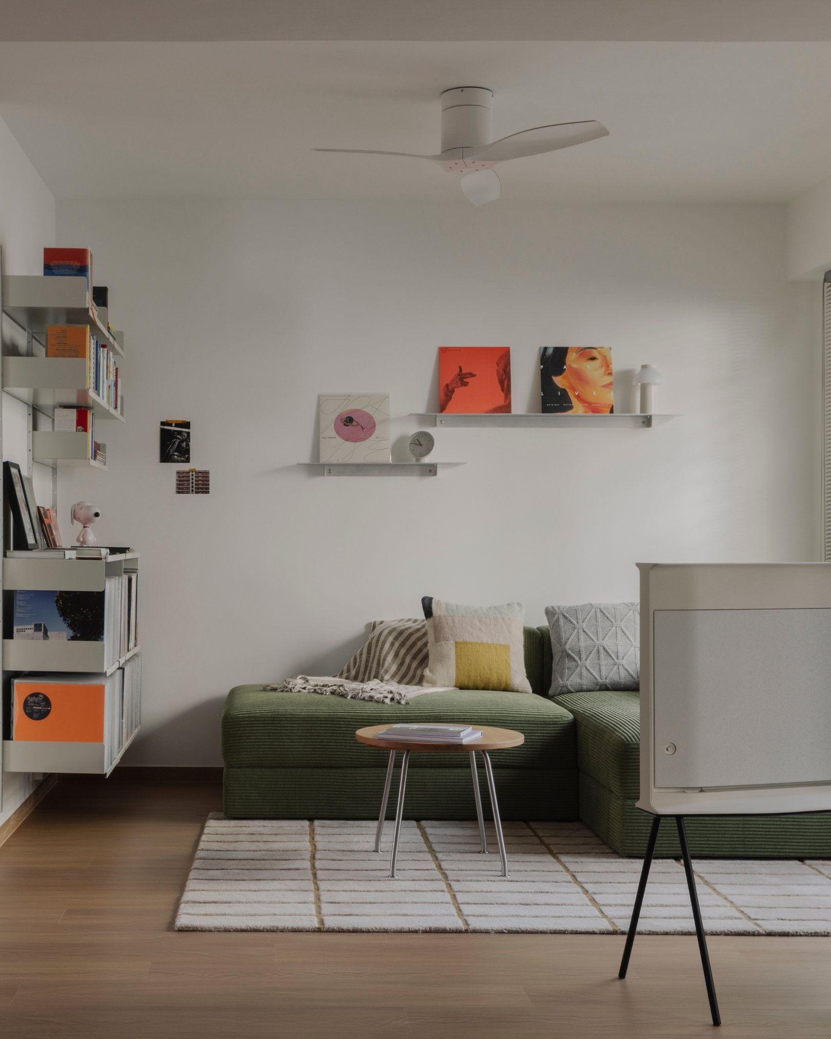Winkhaus Portrait - living room couch